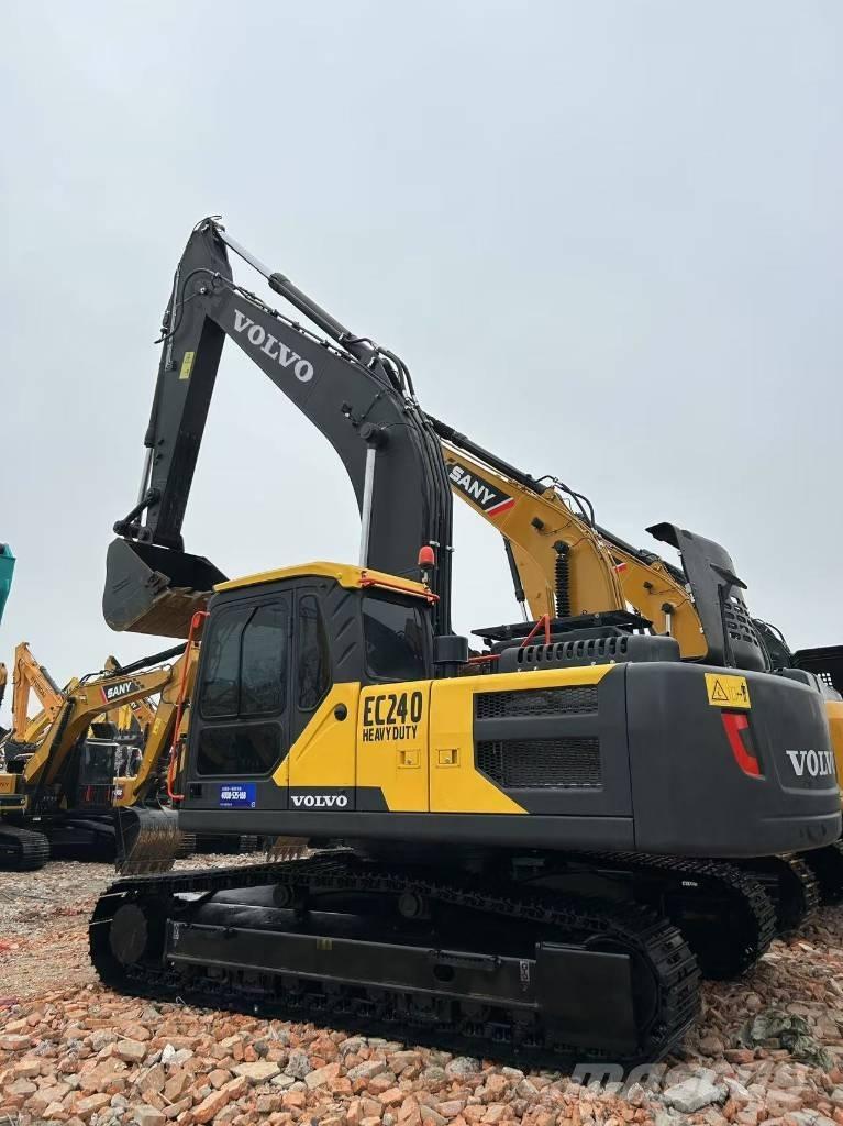 Volvo EC 240 Bandgrävare