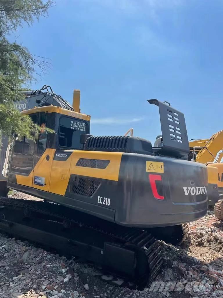 Volvo EC210D Bandgrävare