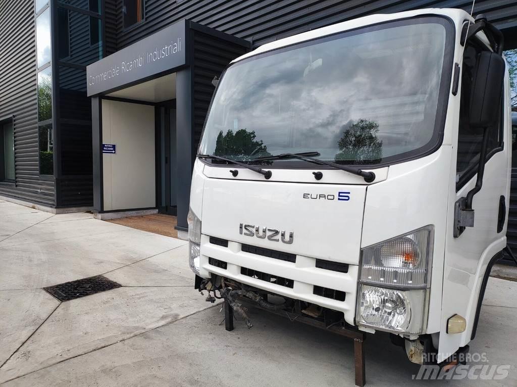Isuzu 1815 mm Hytter och interiör