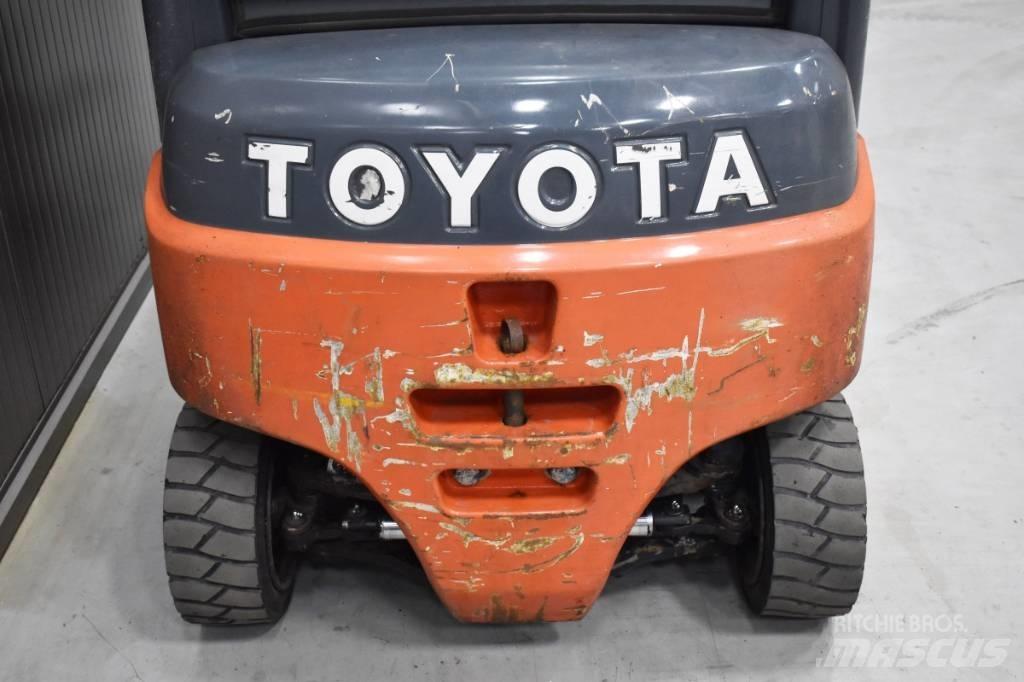 Toyota 8FBM16T Elmotviktstruckar