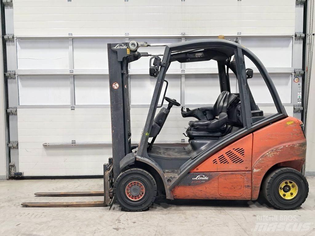 Linde H25D-02 Dieselmotviktstruckar