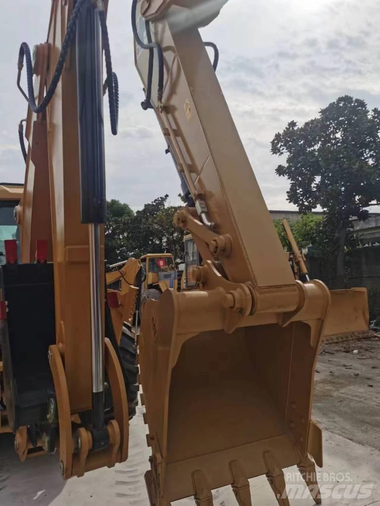 CAT 320D2 Bandgrävare