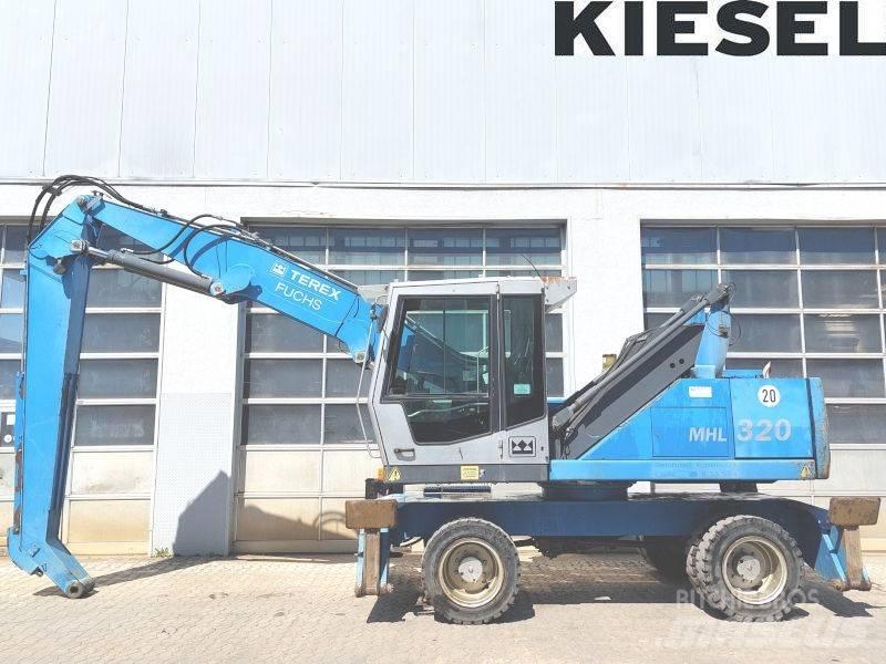 Fuchs MHL 320 D Avfalls / industri hantering