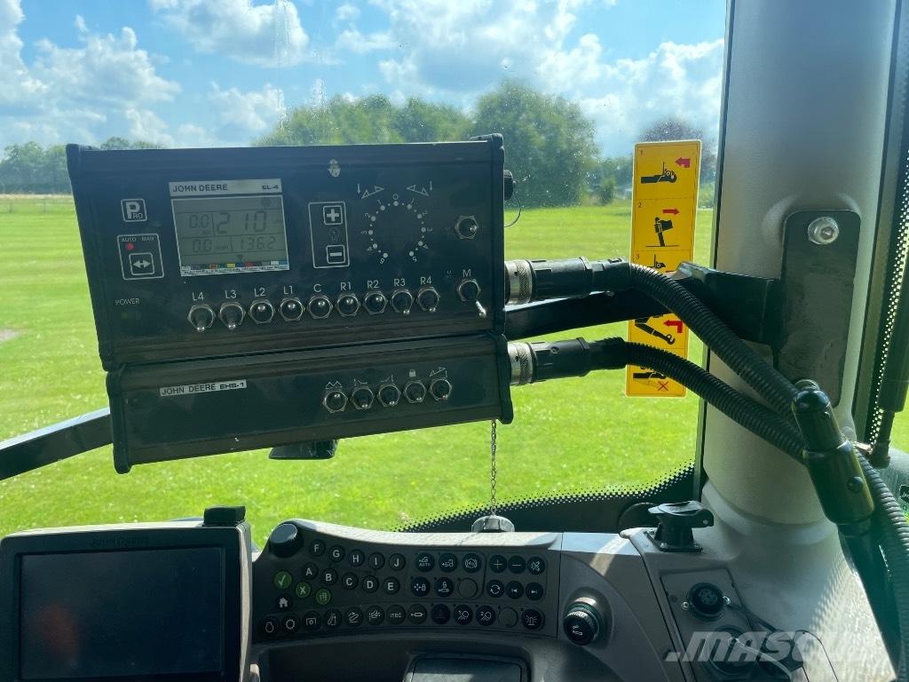 John Deere 732 Dragna sprutor