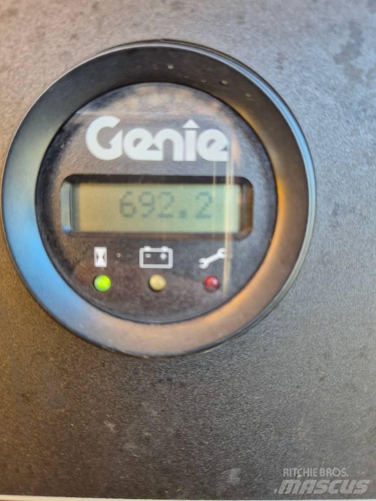 Genie Z 60/37FE Bomliftar