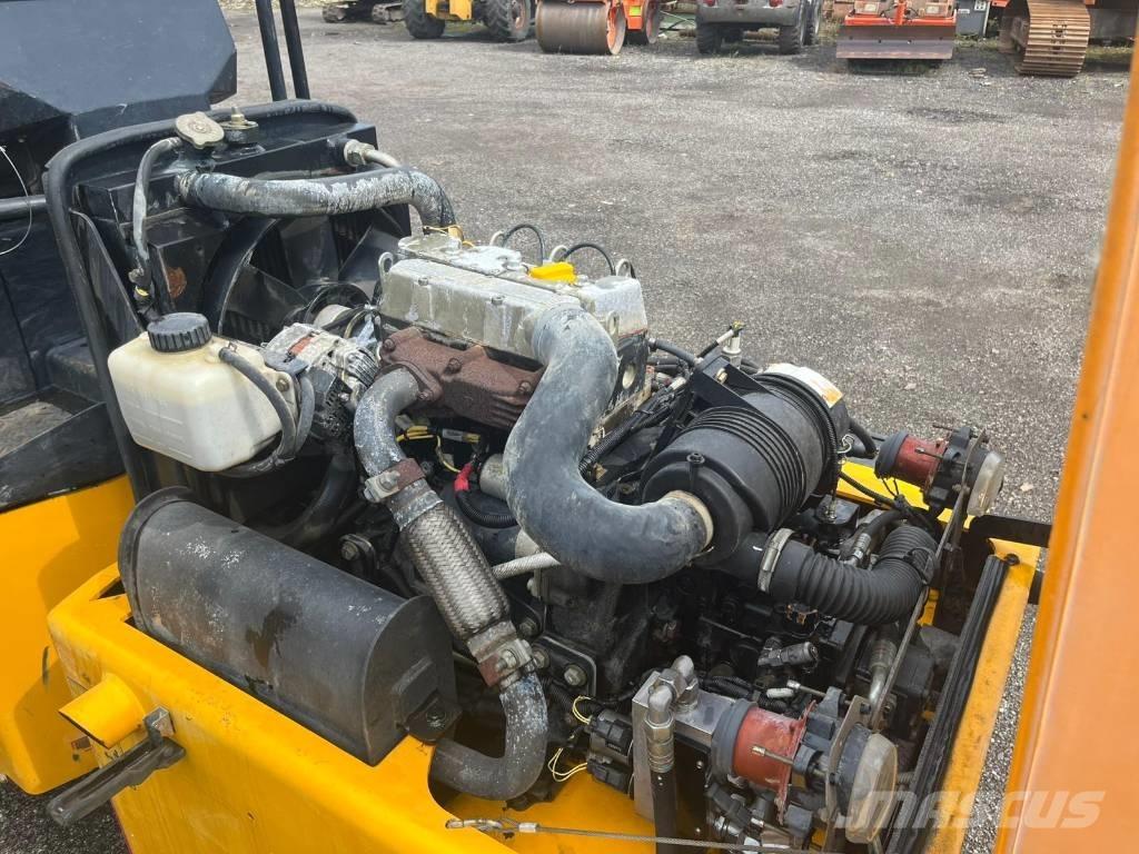 JCB VMT 260-120 Tvåvalsvältar