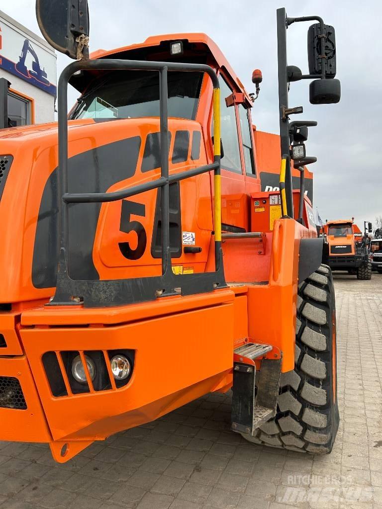 Doosan DA 30 Midjestyrd dumper