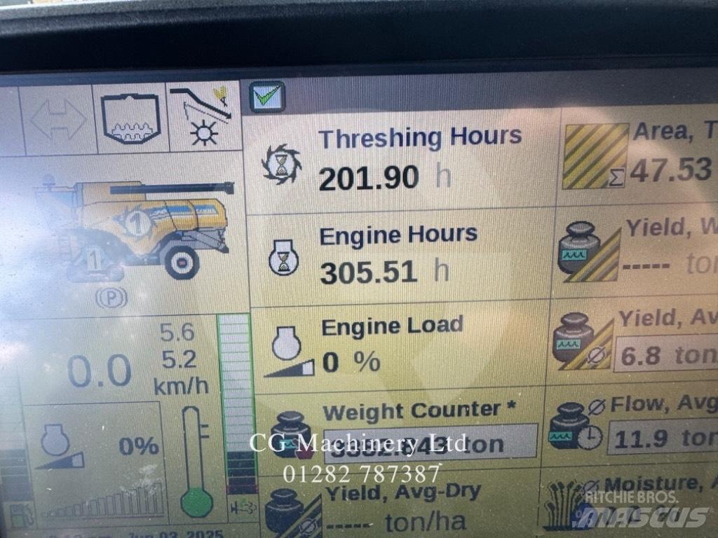 New Holland CX 880 Skördetröskor