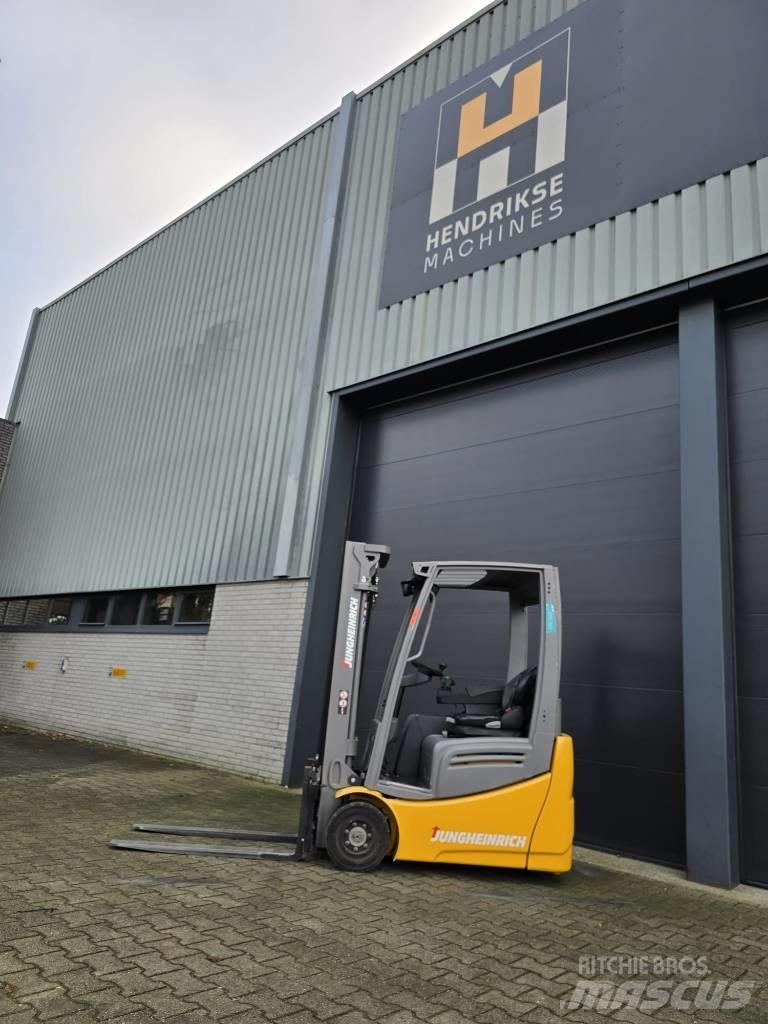 Jungheinrich EFG213 Elmotviktstruckar