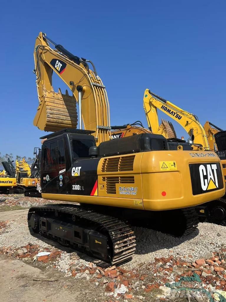 CAT 330 D Bandgrävare