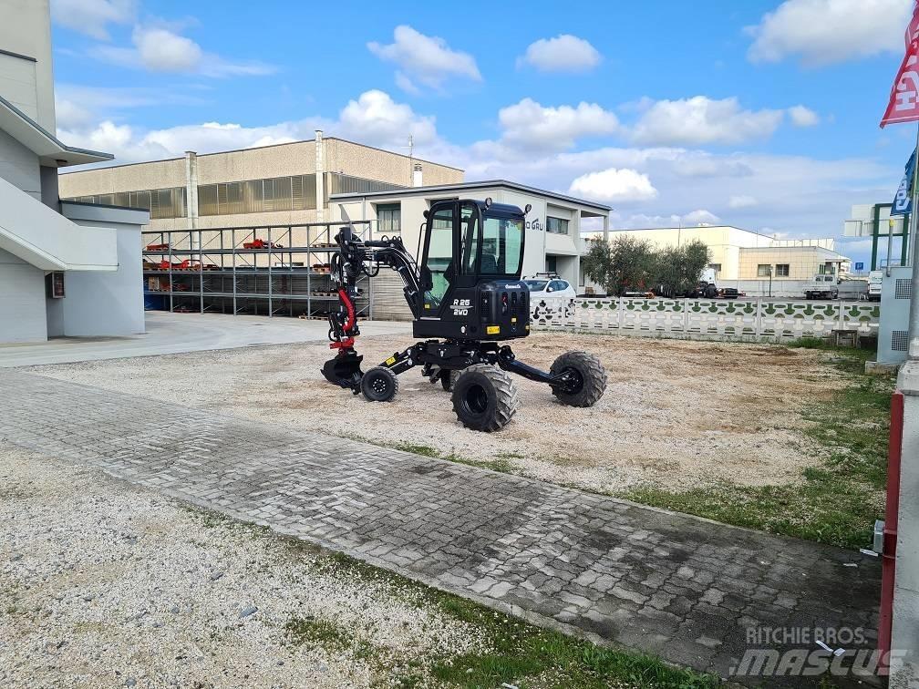 Euromach R25 Specialgrävmaskiner