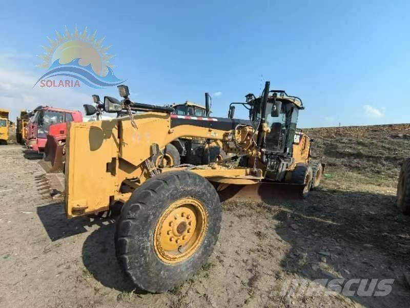 CAT 140 M Väghyvlar