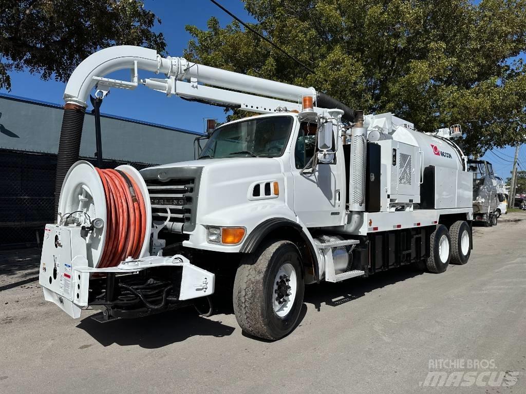 Sterling L 7500 Slamsugningsbil