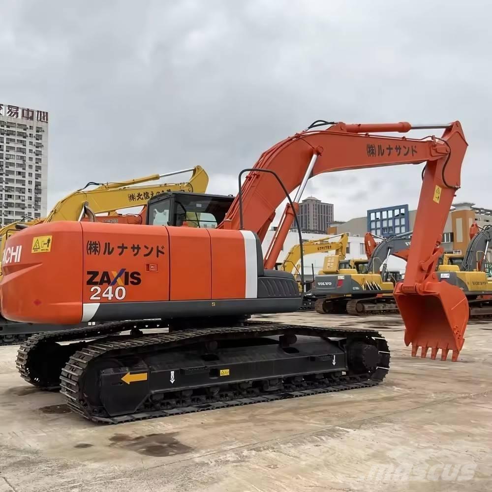 Hitachi ZX 240 Bandgrävare