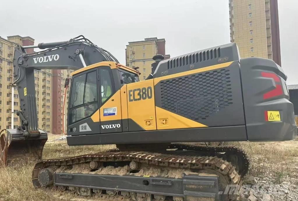 Volvo EC 380 D Bandgrävare