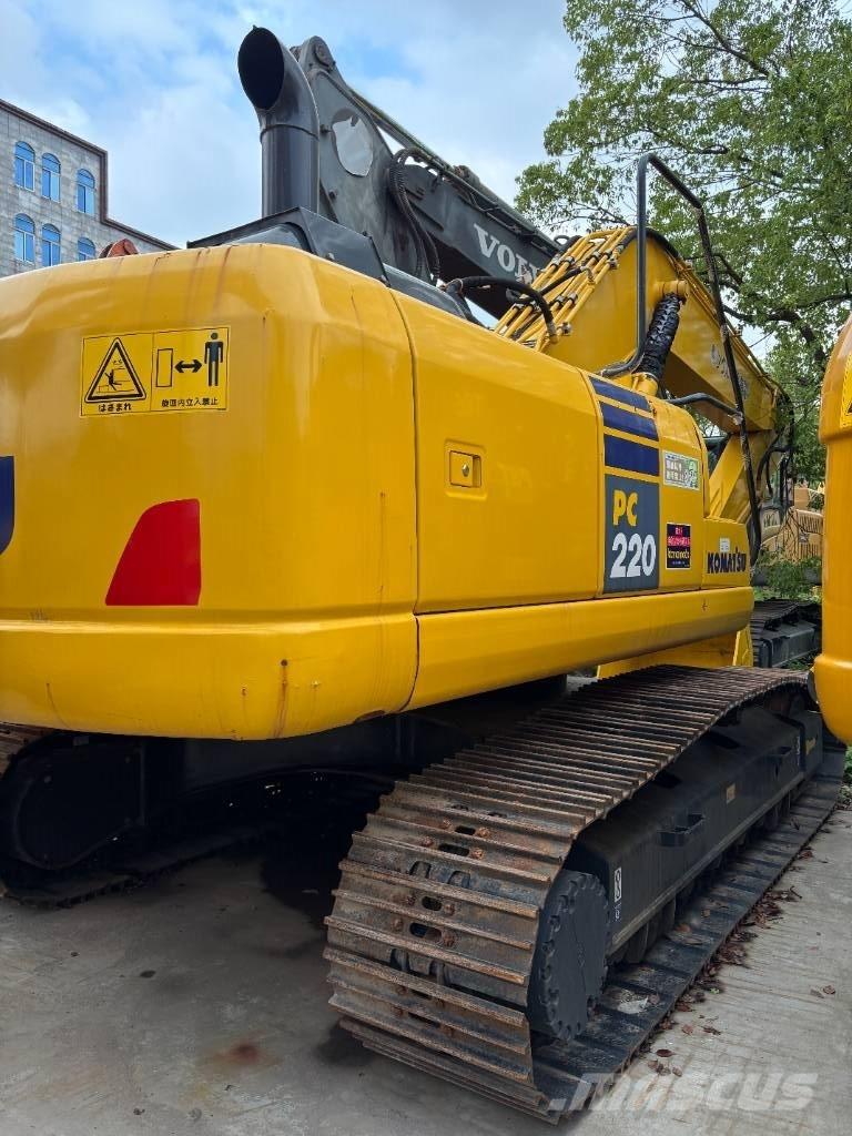 Komatsu PC 220-7 Bandgrävare