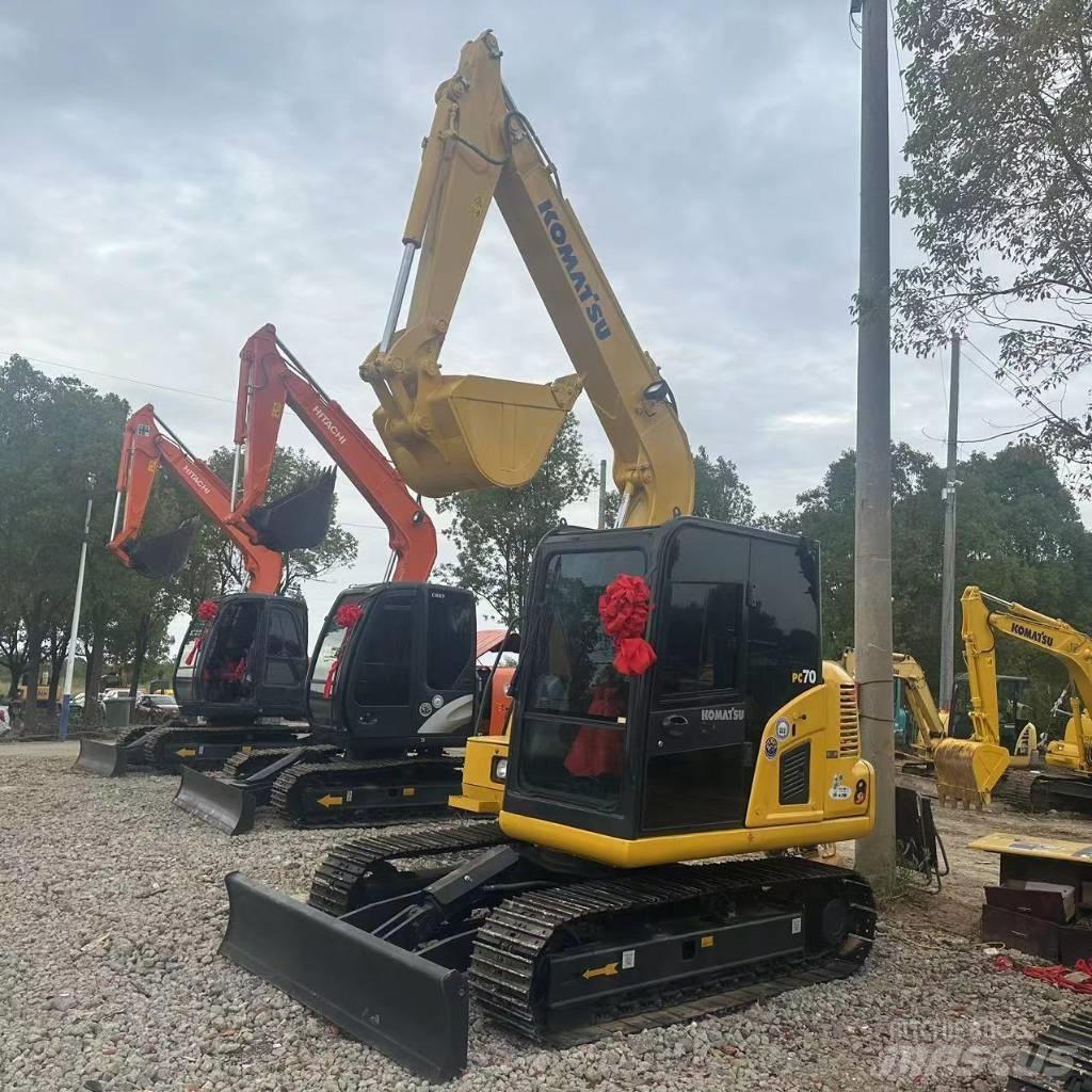 Komatsu PC 70 Minigrävare < 7t