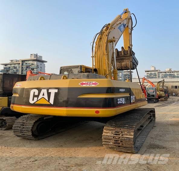 CAT 325 B Bandgrävare