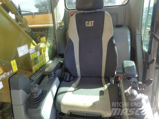 CAT 352 F Bandgrävare