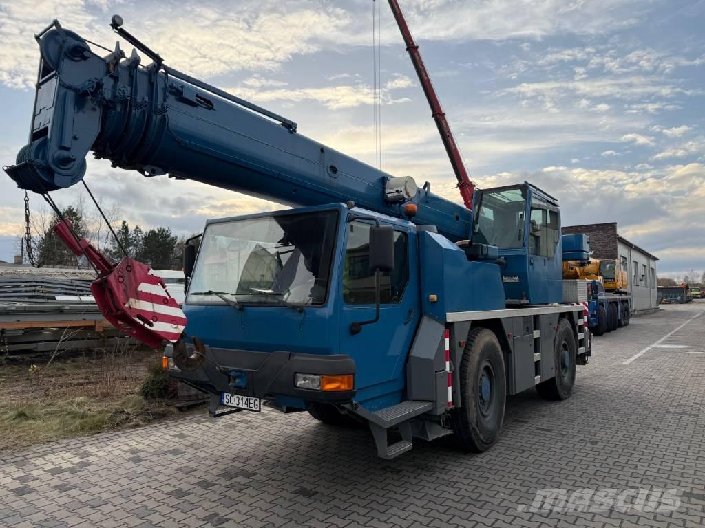 Liebherr LTM 1030-2 Allterrängkranar