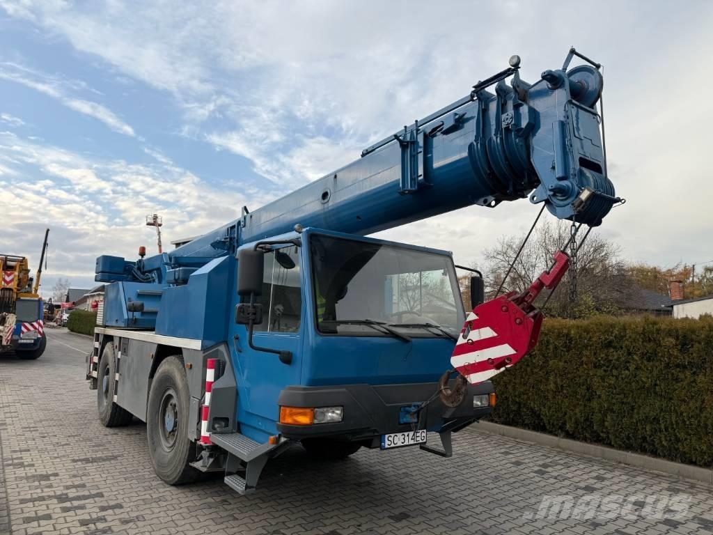 Liebherr LTM 1030-2 Allterrängkranar