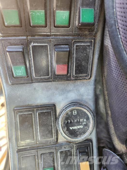 Volvo EC 290 B Bandgrävare