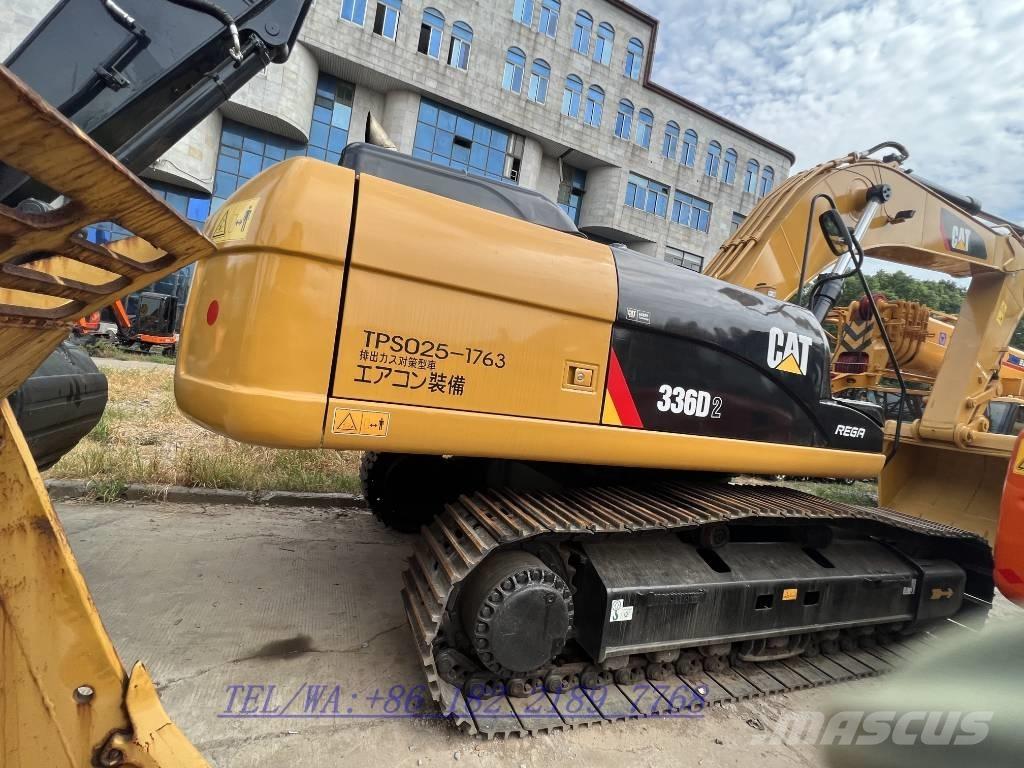 CAT 336 D L Bandgrävare