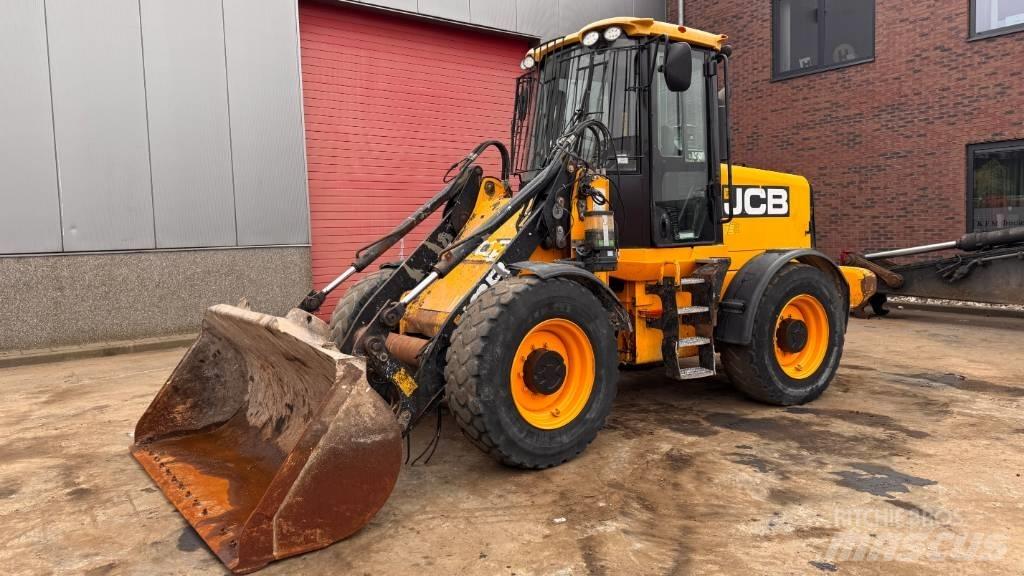 JCB 411 Hjullastare