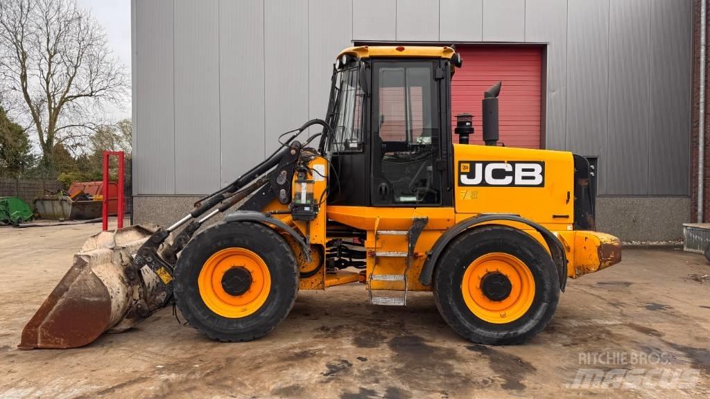 JCB 411 Hjullastare