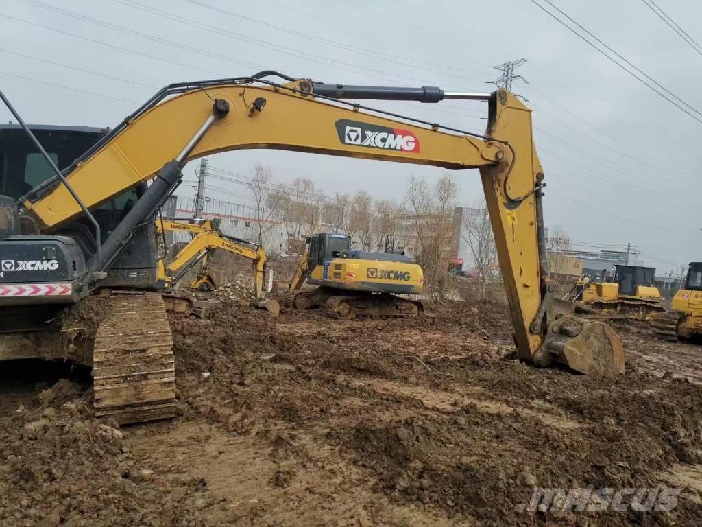 XCMG XE215DA Bandgrävare