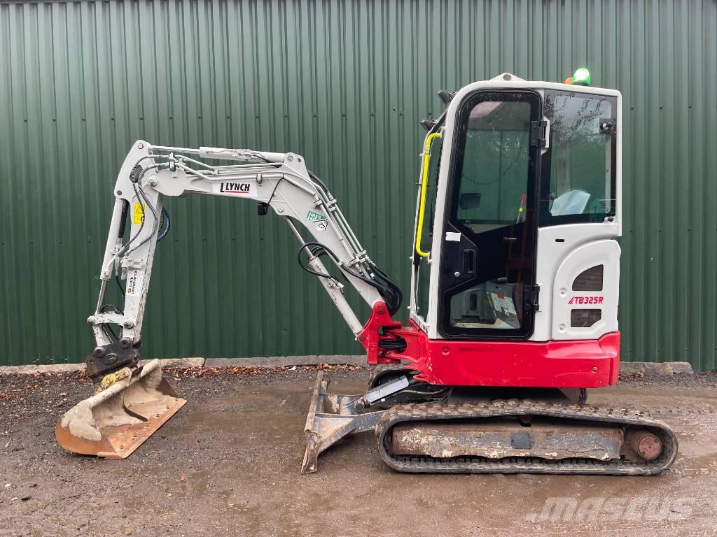 Takeuchi TB 325 R Minigrävare < 7t