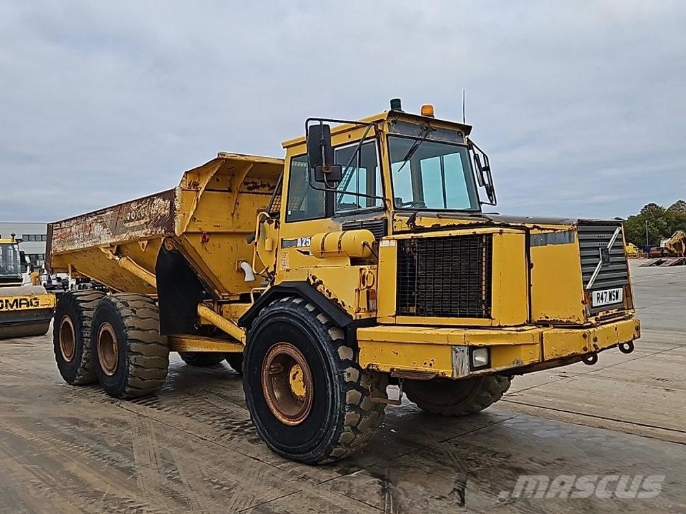 Volvo A 25 C Midjestyrd dumper