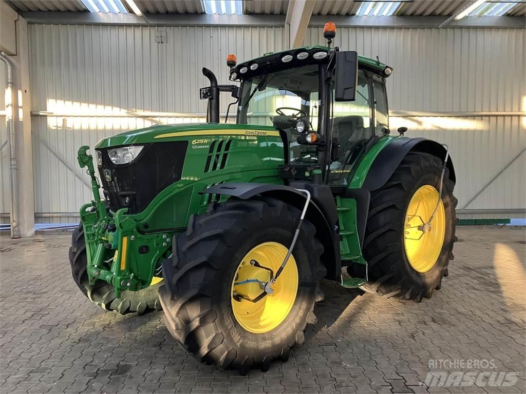 John Deere 6215R Traktorer