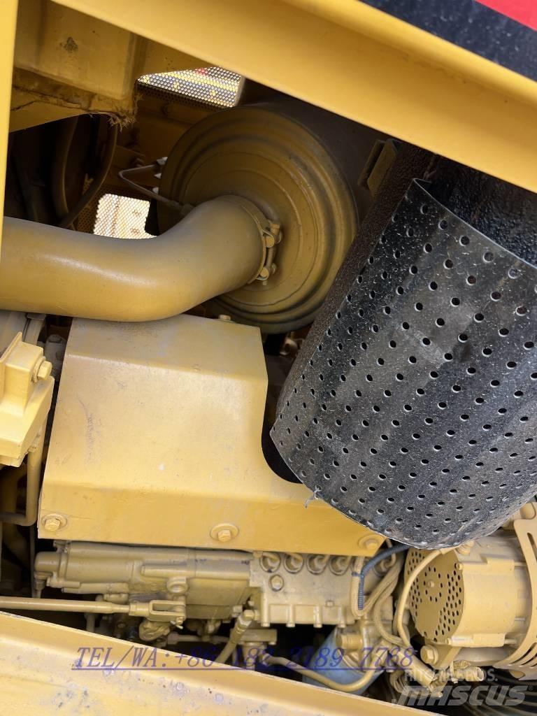 CAT D6H Väghyvlar