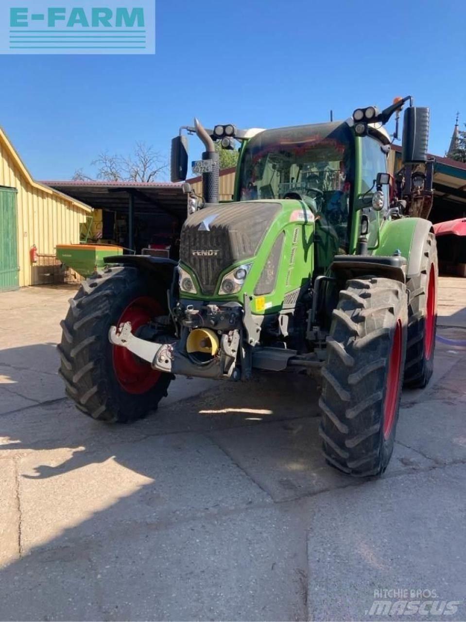 Fendt 724 vario Traktorer