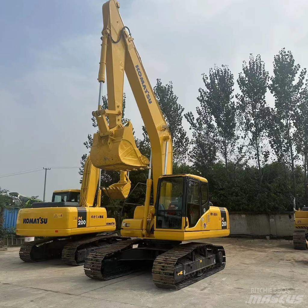 Komatsu PC 200-7 Bandgrävare