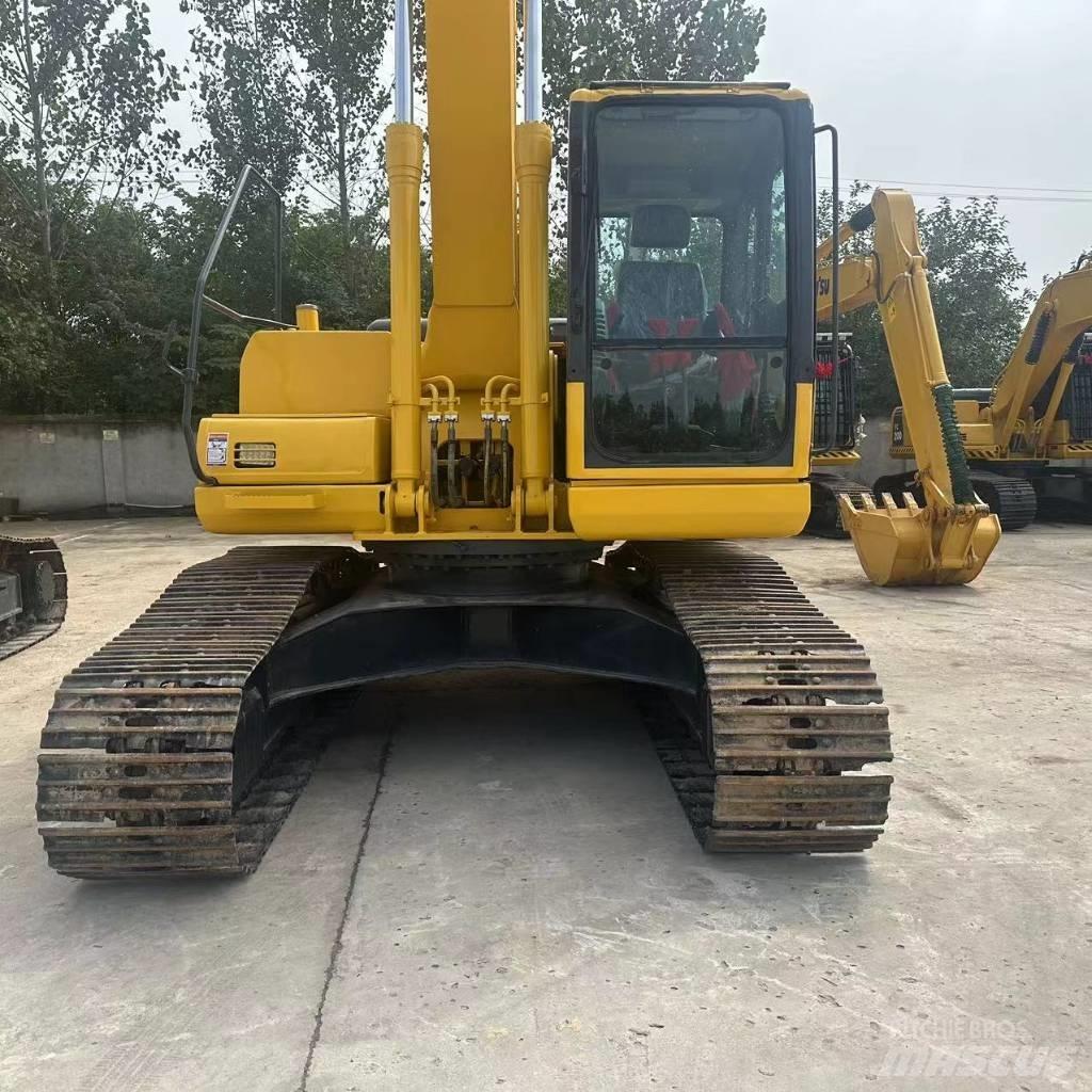 Komatsu PC 200-7 Bandgrävare