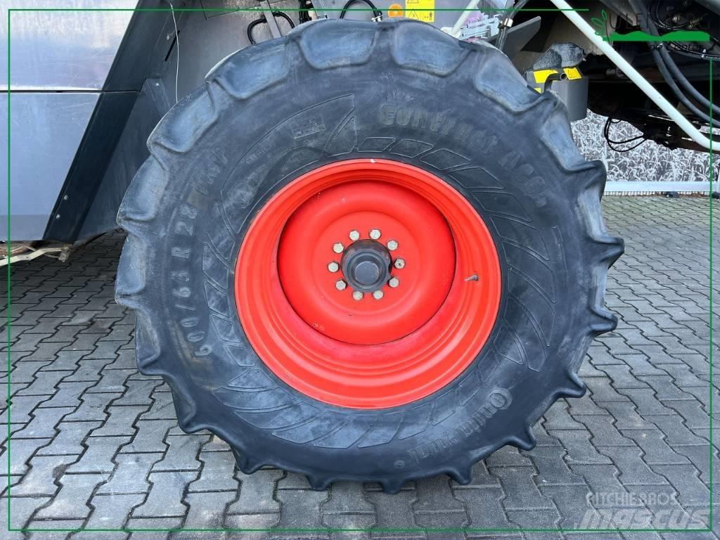CLAAS Lexion 760 TT Skördetröskor