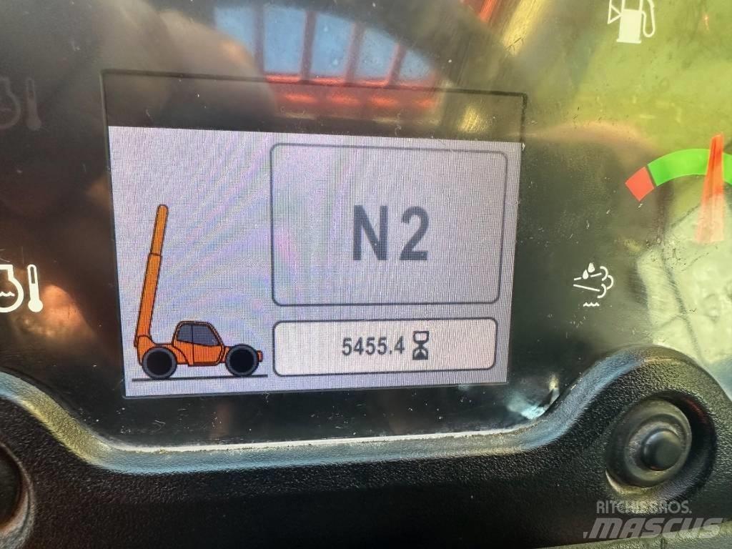 JLG 1055 Teleskoplastare