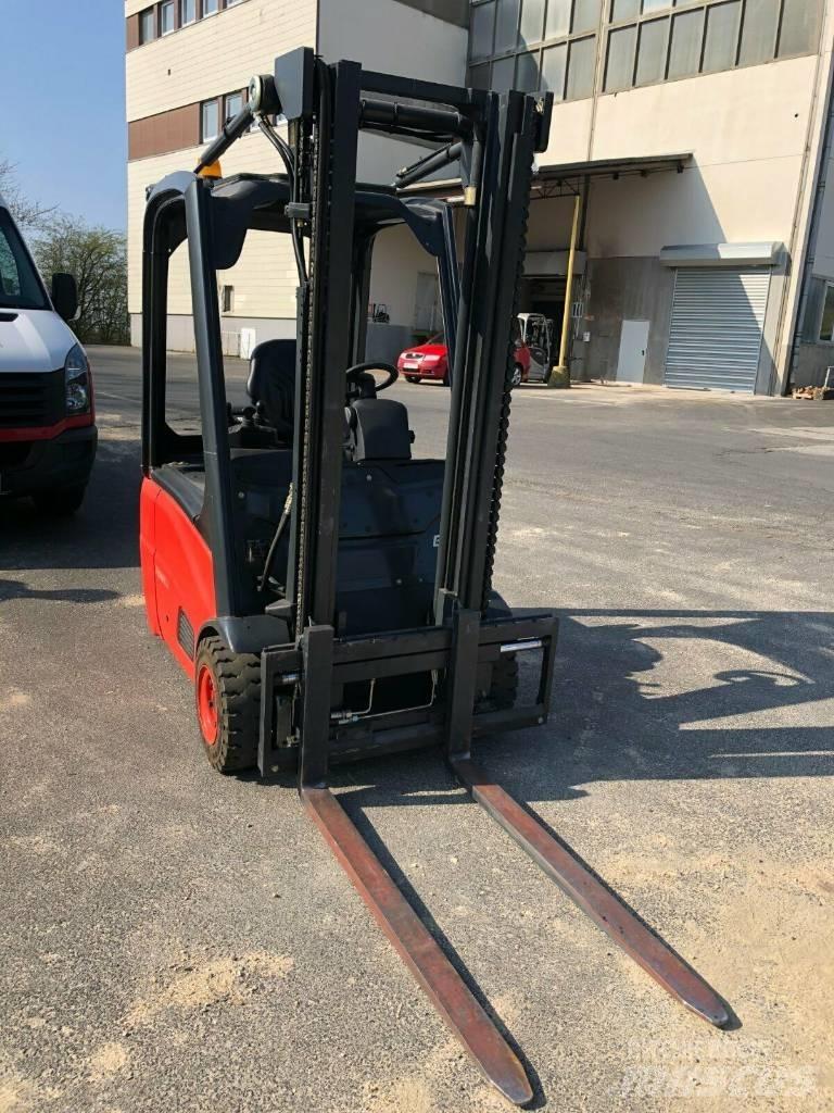 Linde E15 Elmotviktstruckar