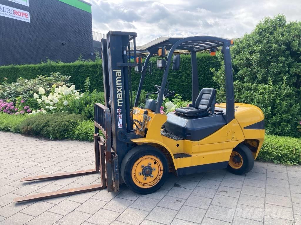 Maximal FD30T Dieselmotviktstruckar