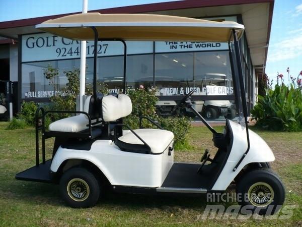 E-Z-GO TXT Golfbilar