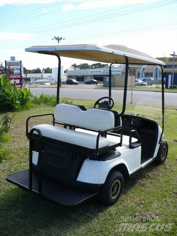 E-Z-GO TXT Golfbilar