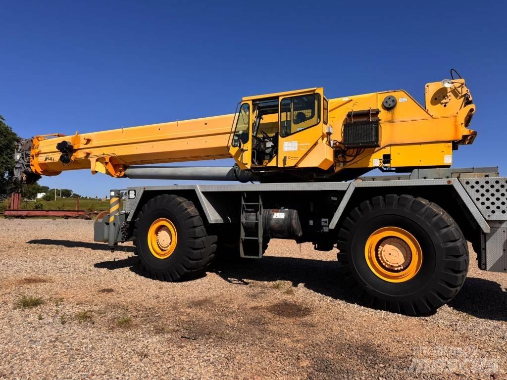 Grove RT 9130 E Terrängkranar (Grov terräng)
