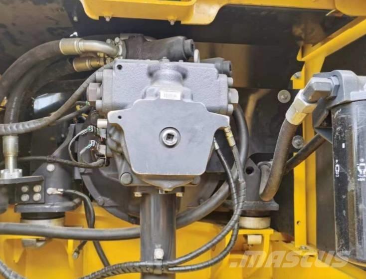 Komatsu 360-7 Bandgrävare