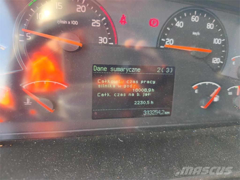 Volvo FM 360 6X4 Chassier