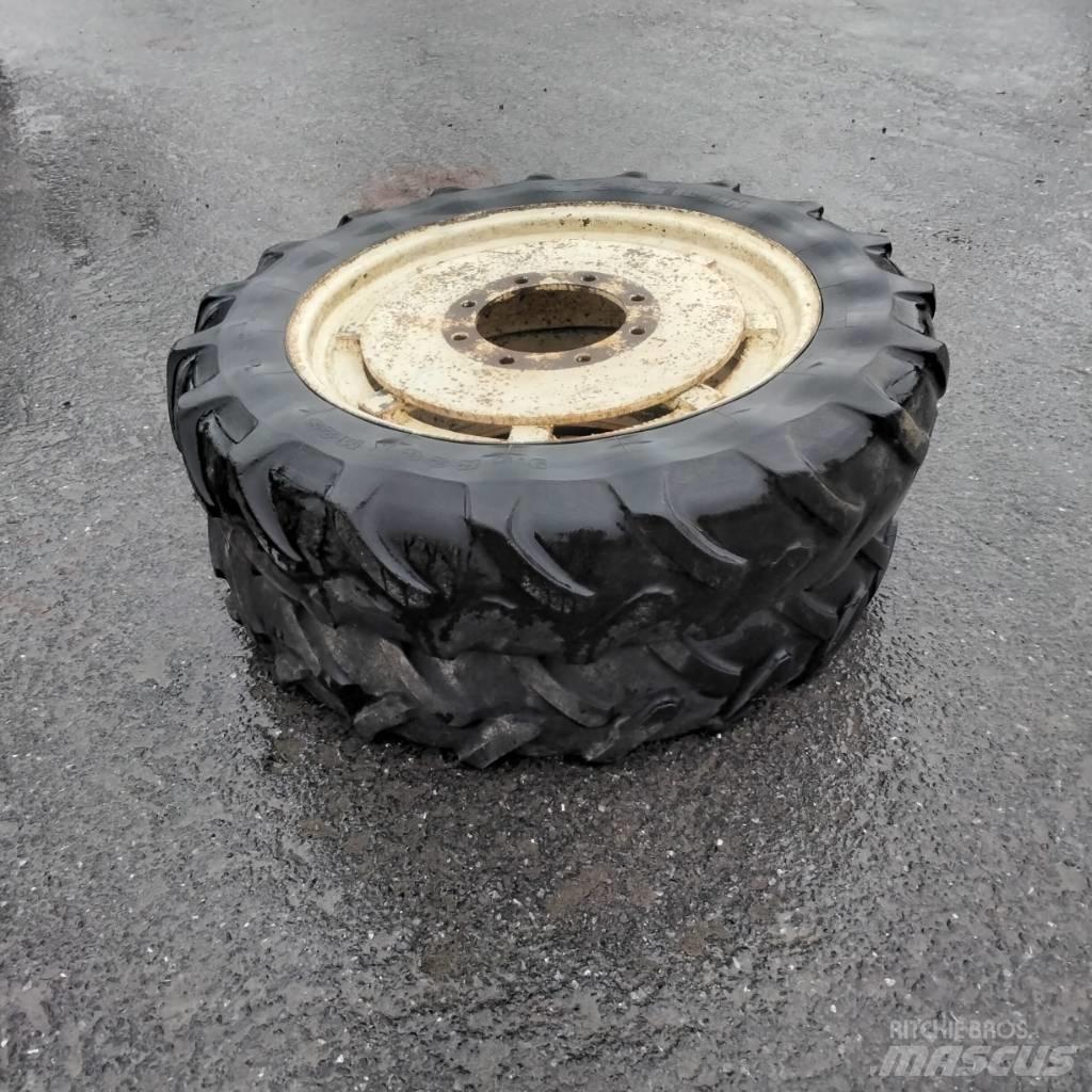 Michelin 9.5R28 Däck, hjul och fälgar