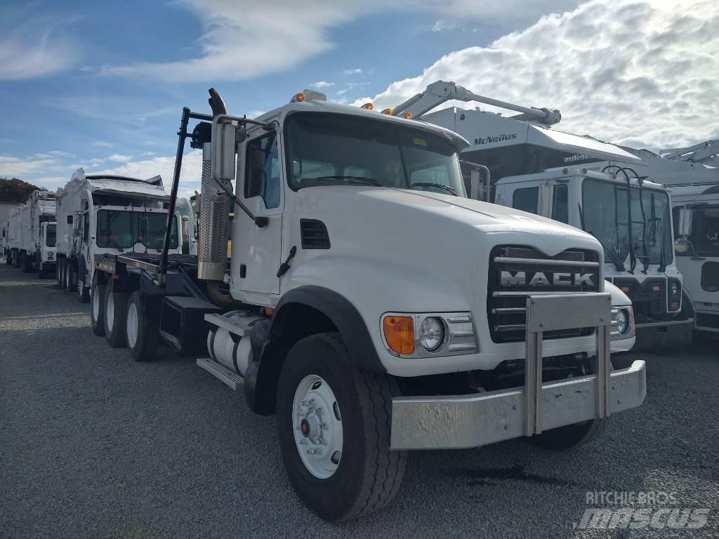 Mack Granite Sopbilar