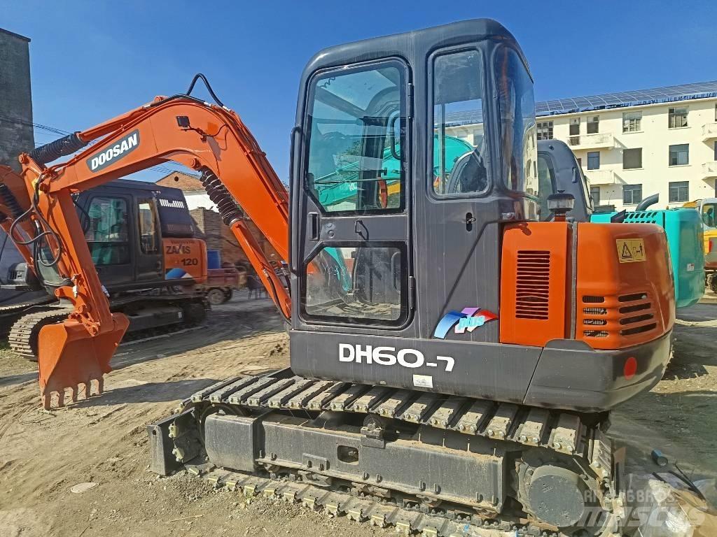 Doosan DH 60-7 Minigrävare < 7t