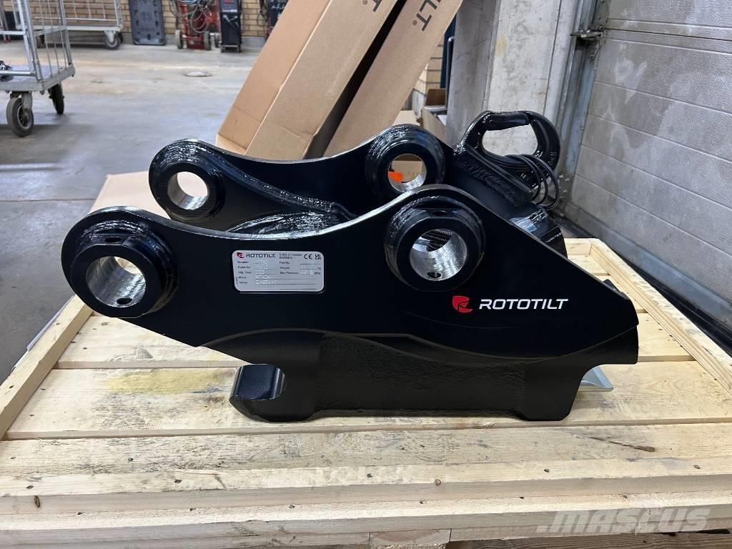 Hitachi ZX 135 US-6 Bandgrävare